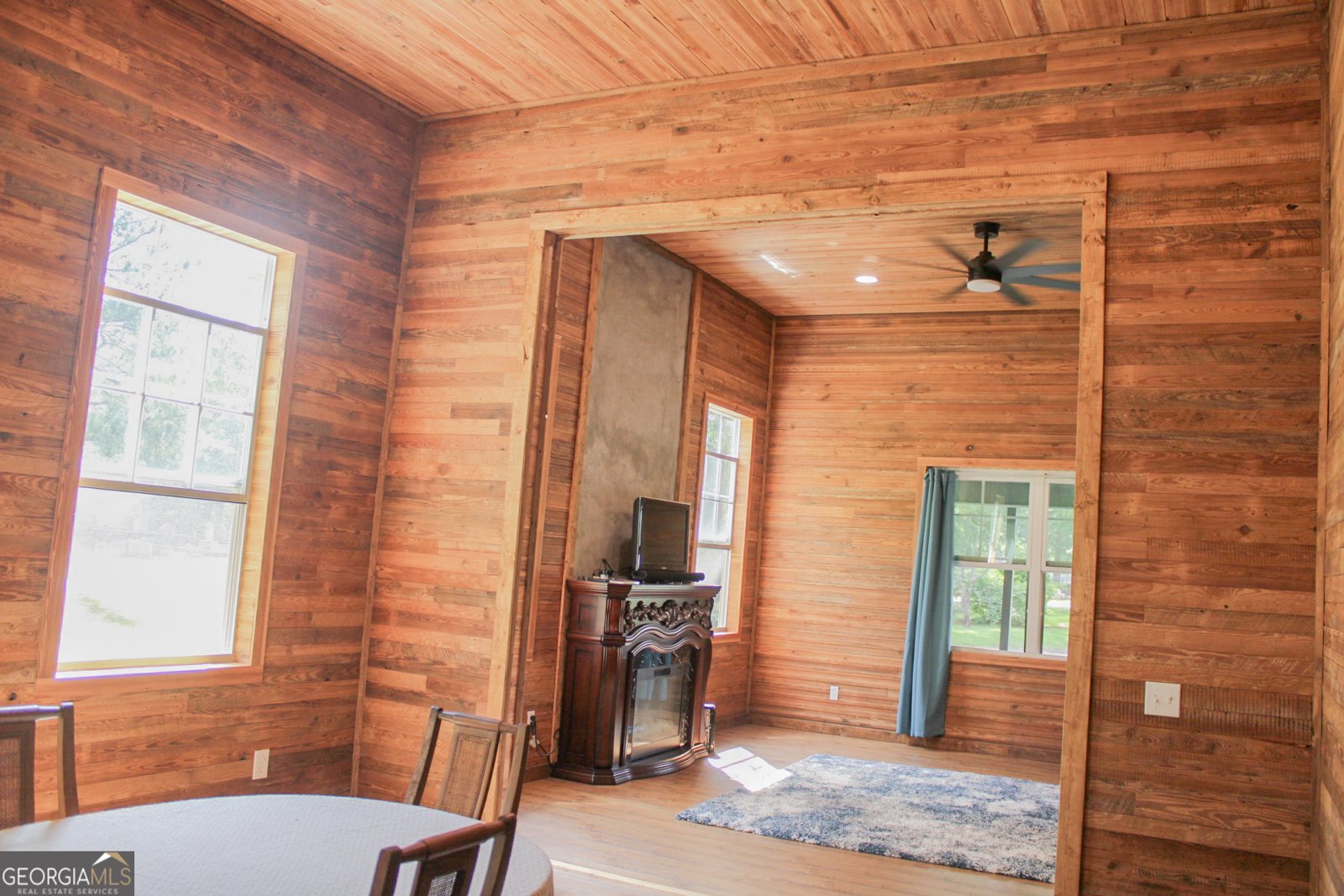 1048 Whites Mill Road Valley - 29