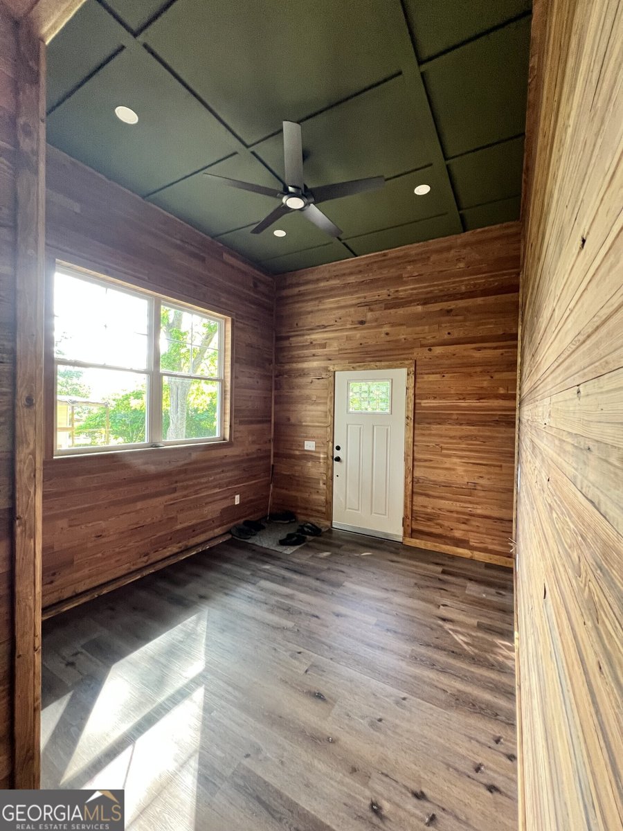1048 Whites Mill Road Valley - 31