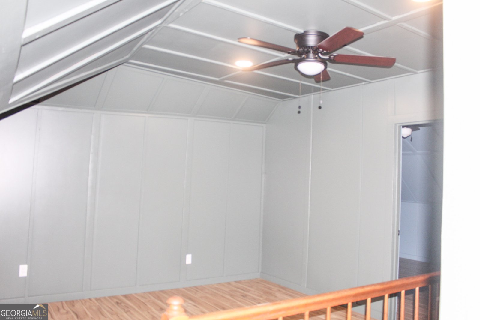 1048 Whites Mill Road Valley - 40