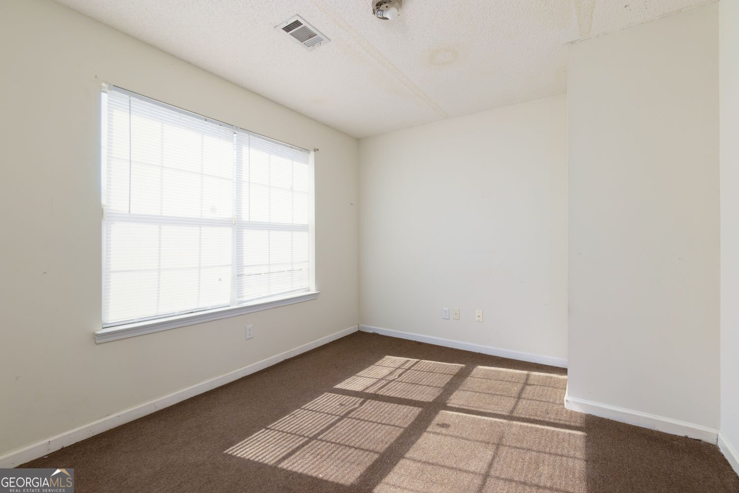 6715 Biscayne Boulevard Rex - 13