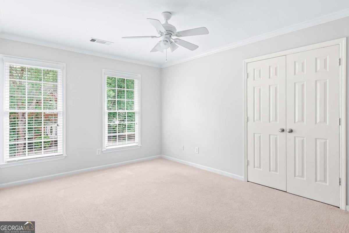 100 Parkerwood Way Alpharetta - 40