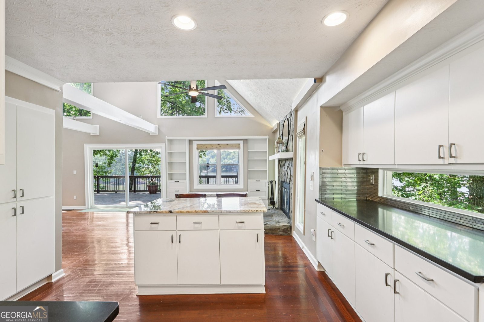 890 Lake Drive Snellville - 6