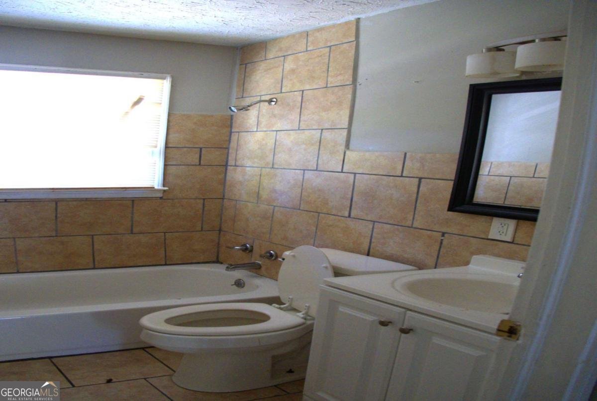961 Illges Road Columbus - 3