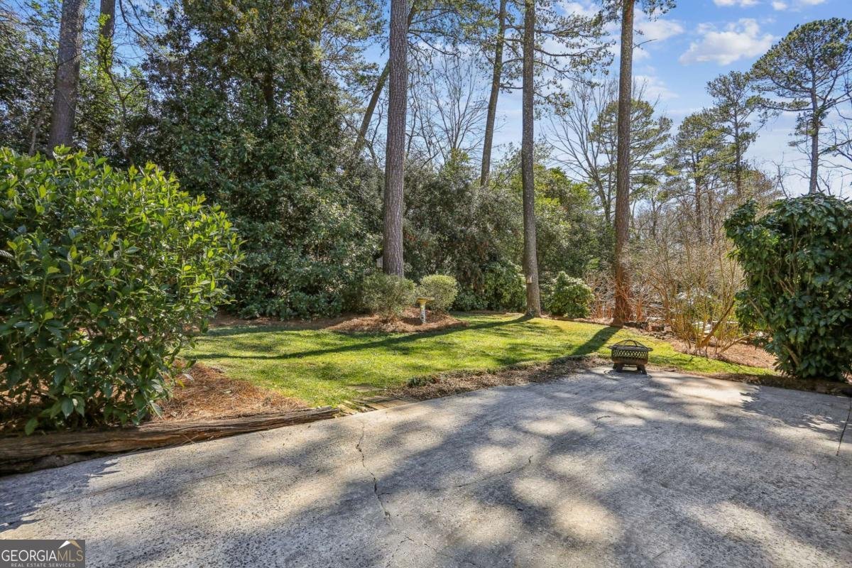 860 Valleymeade Drive Marietta - 34