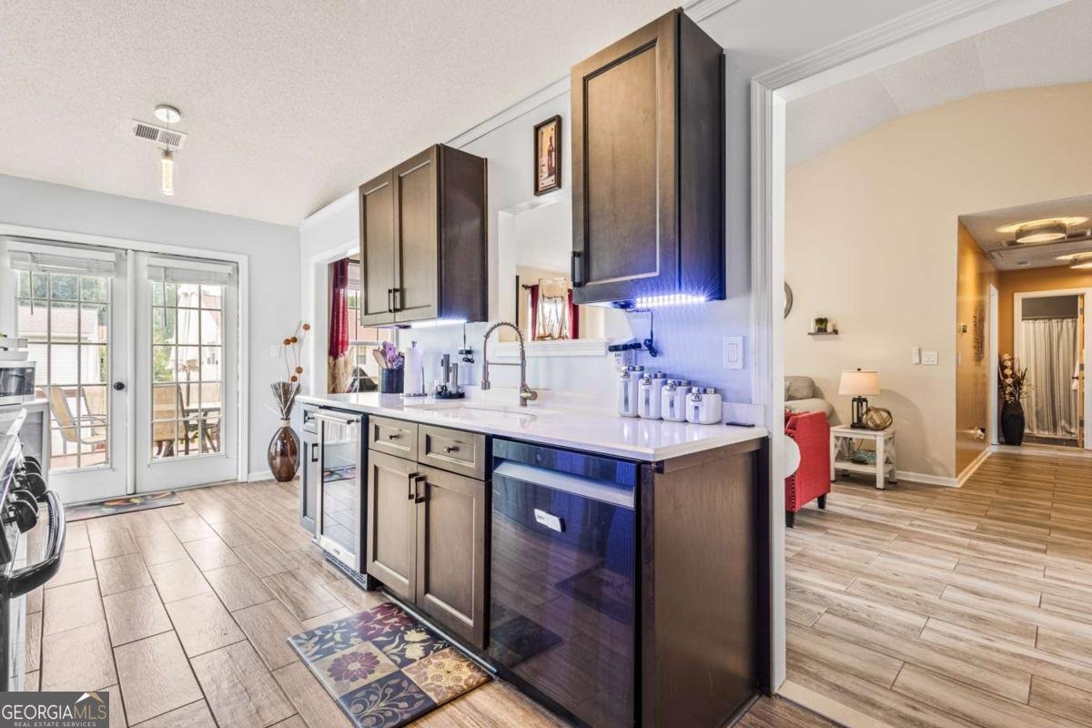 1543 Blossom Drive Atlanta - 10