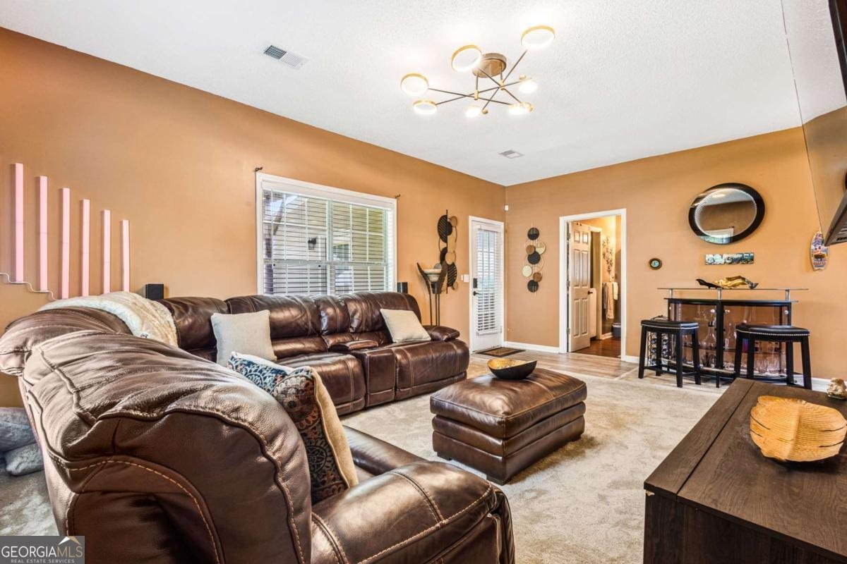 1543 Blossom Drive Atlanta - 25