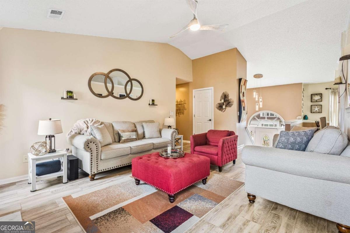 1543 Blossom Drive Atlanta - 6