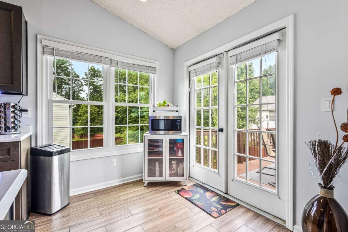 1543 Blossom Drive Atlanta - 7