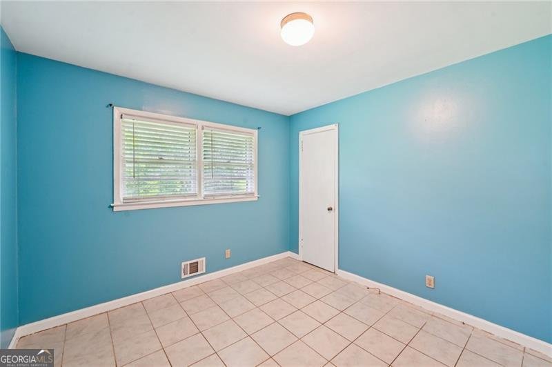 2880 Shallowford Road Chamblee - 27