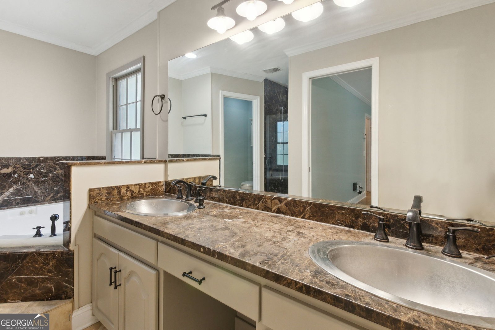 103 Longwood Road St. Marys - 23