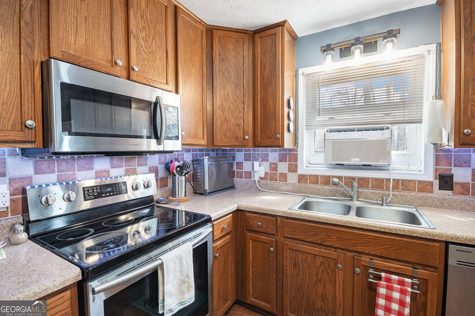 6355 Queens Road Douglasville - 11