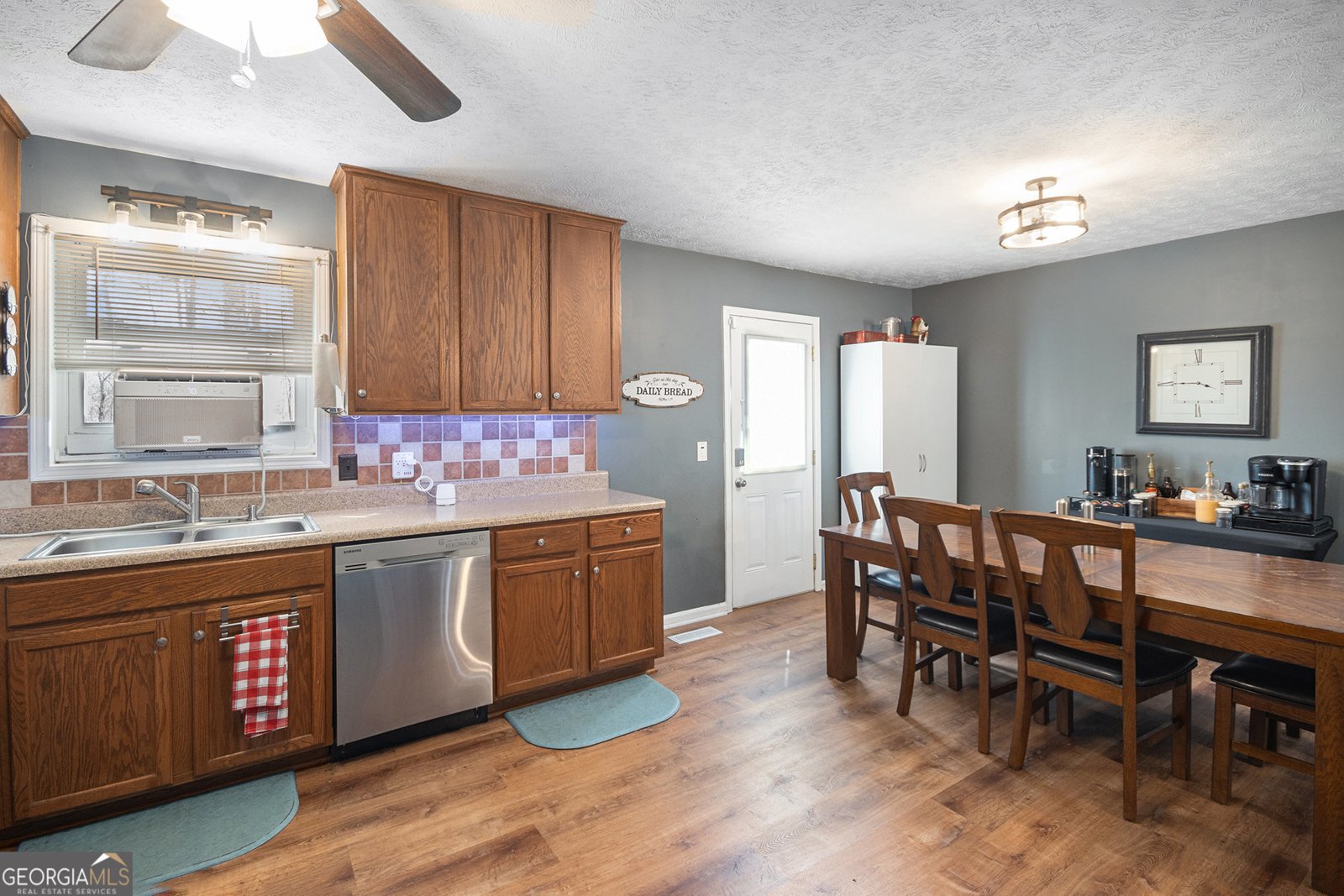 6355 Queens Road Douglasville - 13