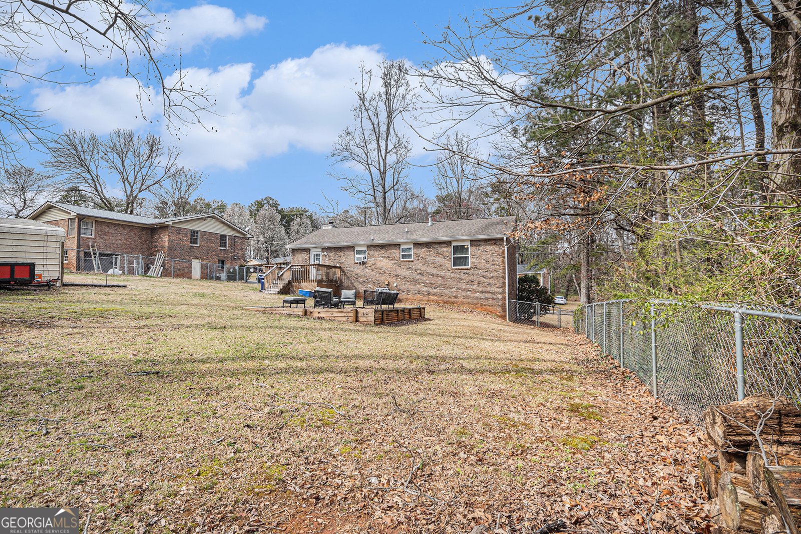6355 Queens Road Douglasville - 31