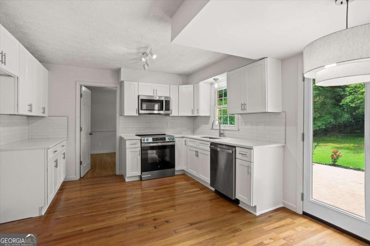 3013 HUNTSHIRE Doraville - 21