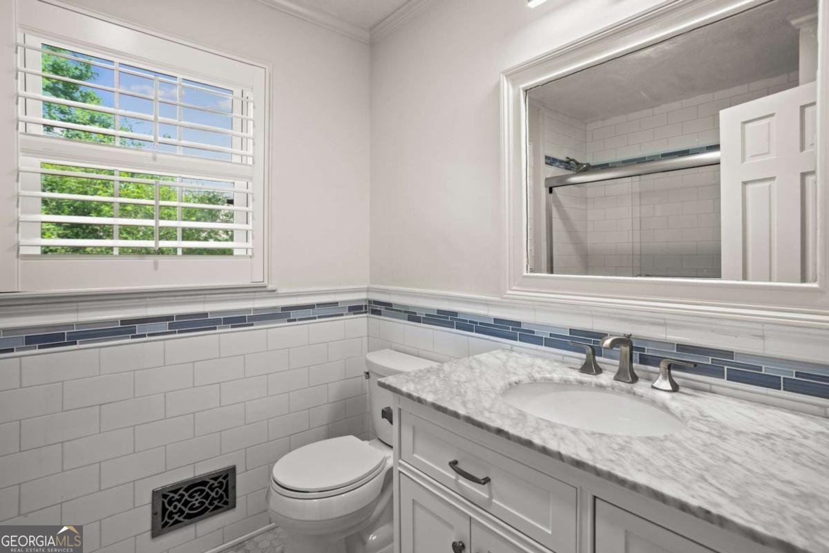 3013 HUNTSHIRE Doraville - 35