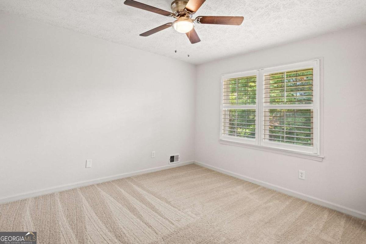 3013 HUNTSHIRE Doraville - 37