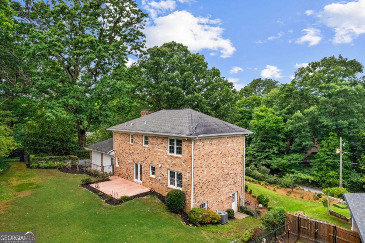 3013 HUNTSHIRE Doraville - 5