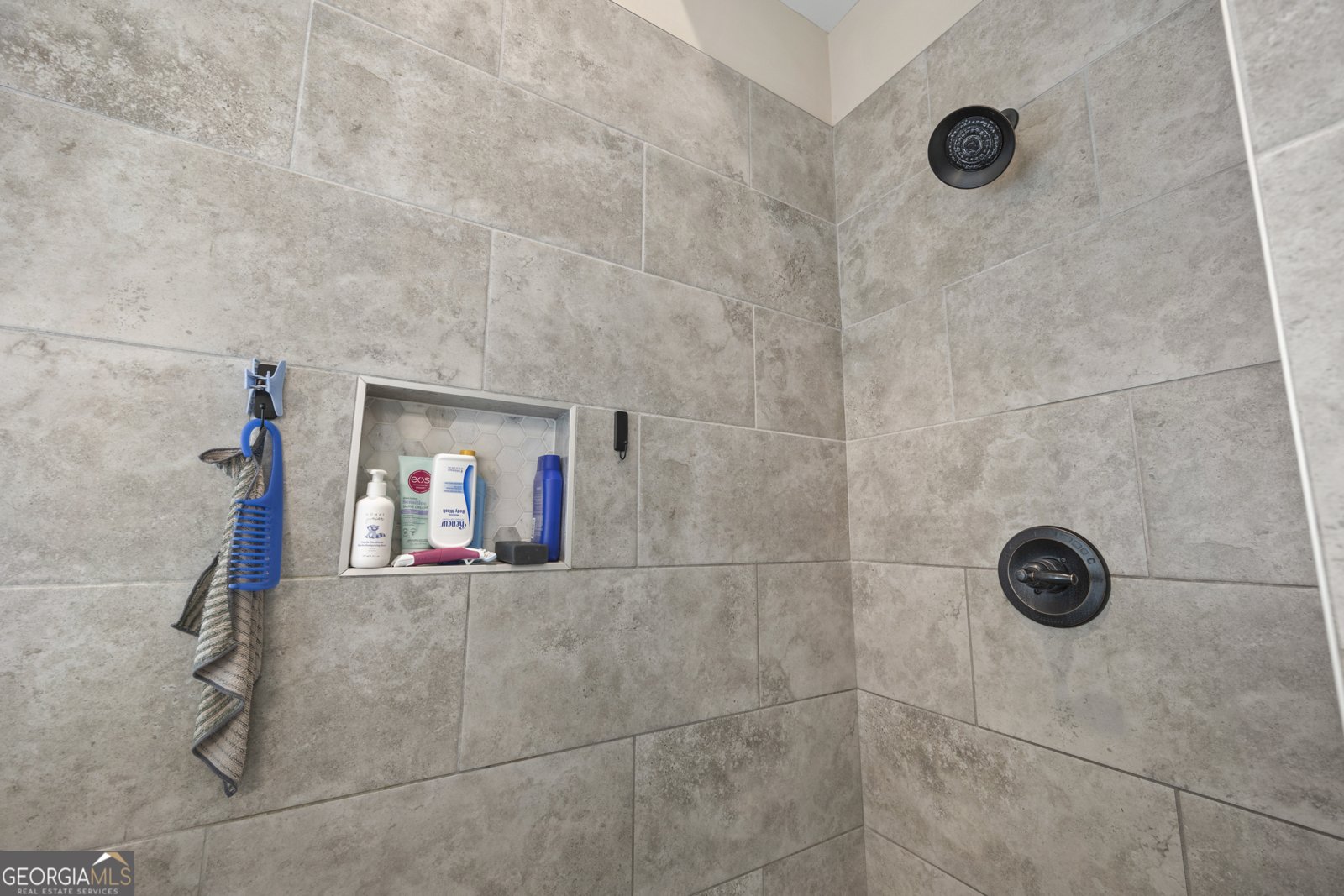 1121 Windsor Creek Drive Madison - 34