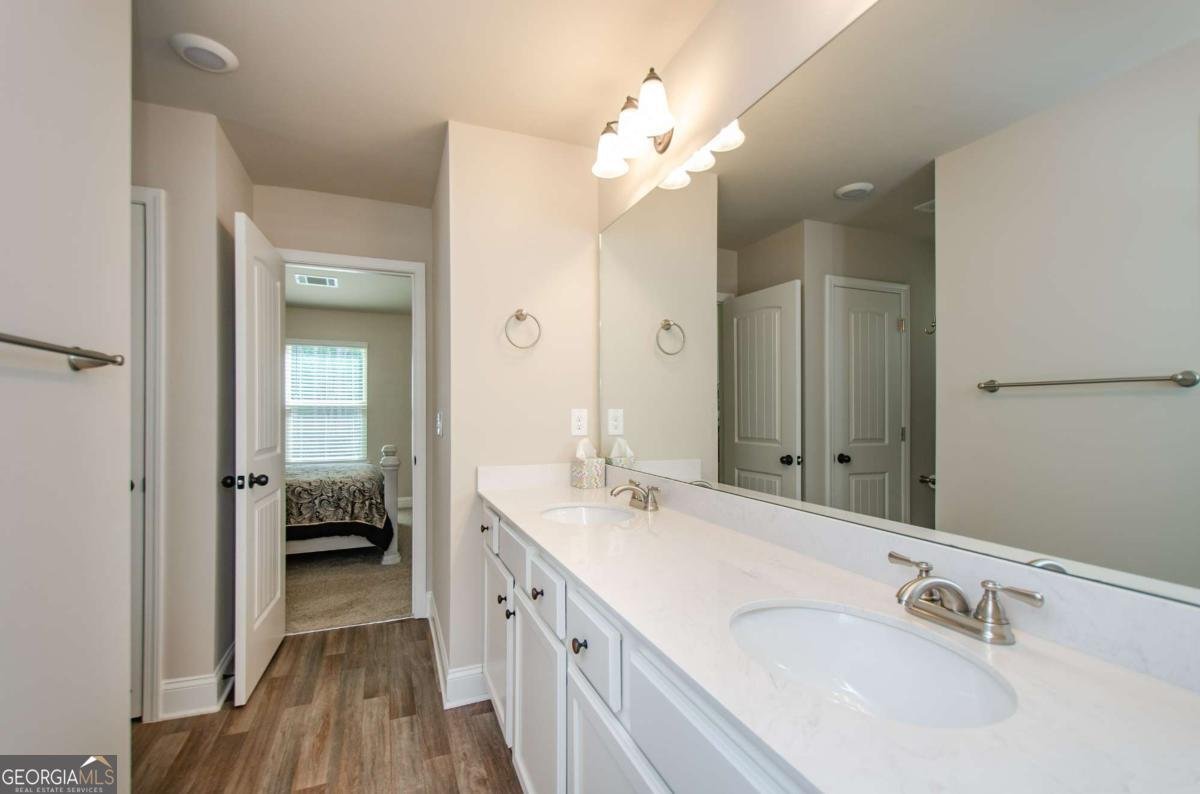 3405 Linstead Court Loganville - 34