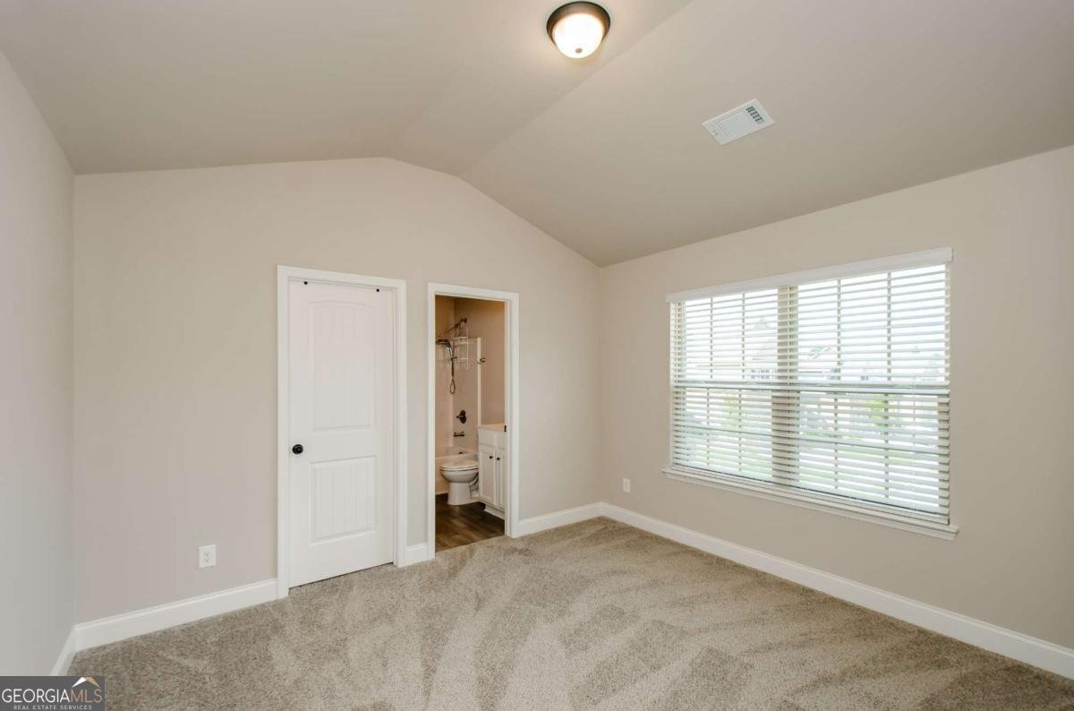 3405 Linstead Court Loganville - 37