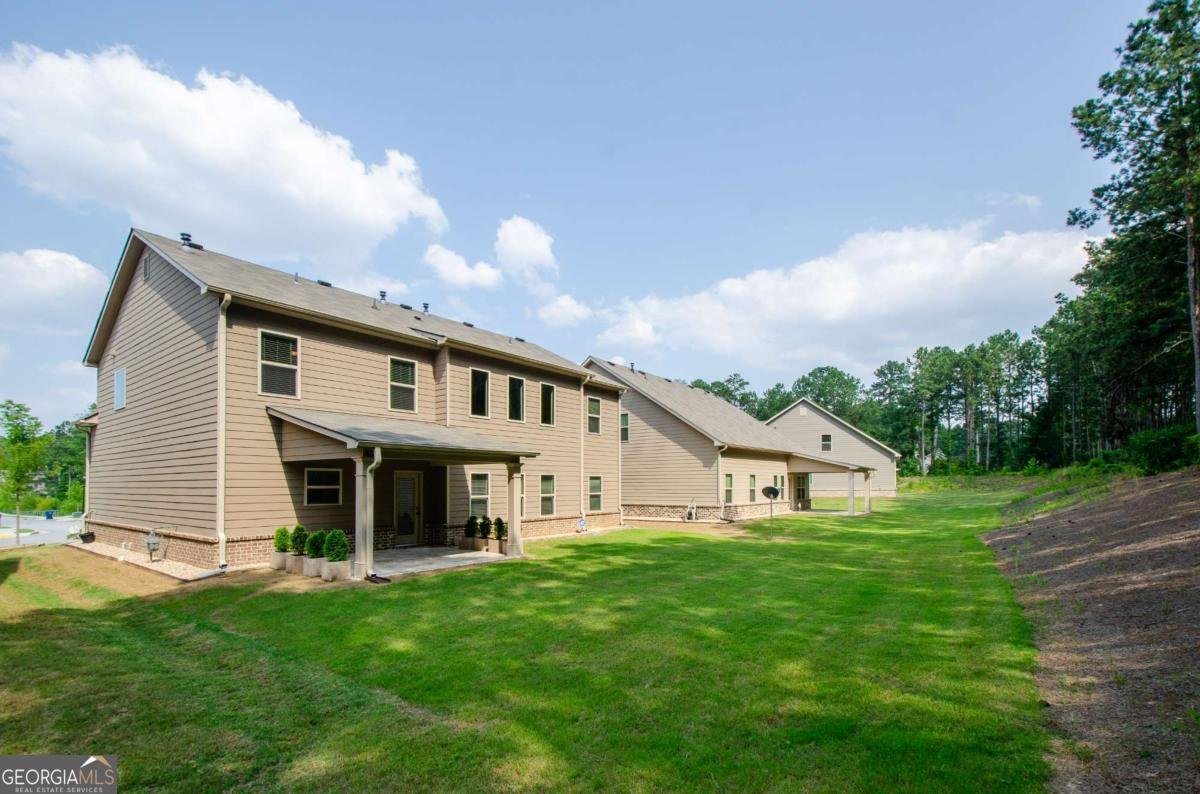 3405 Linstead Court Loganville - 44