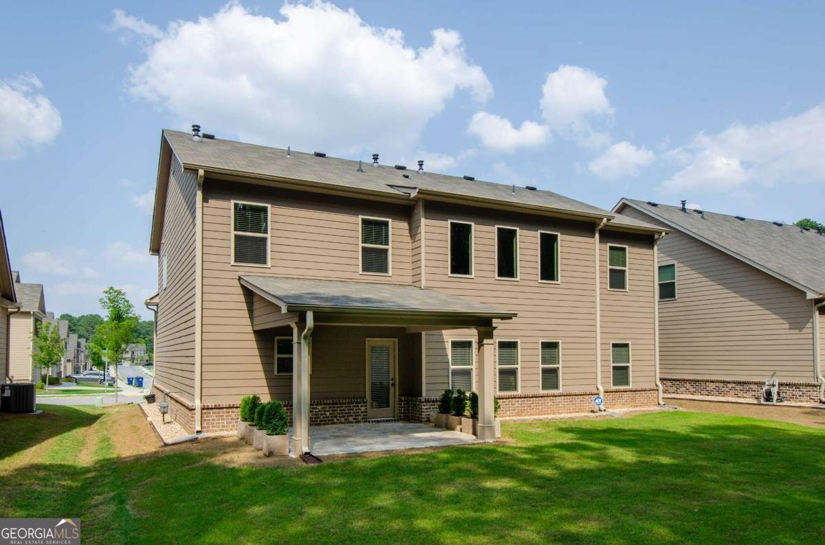 3405 Linstead Court Loganville - 45