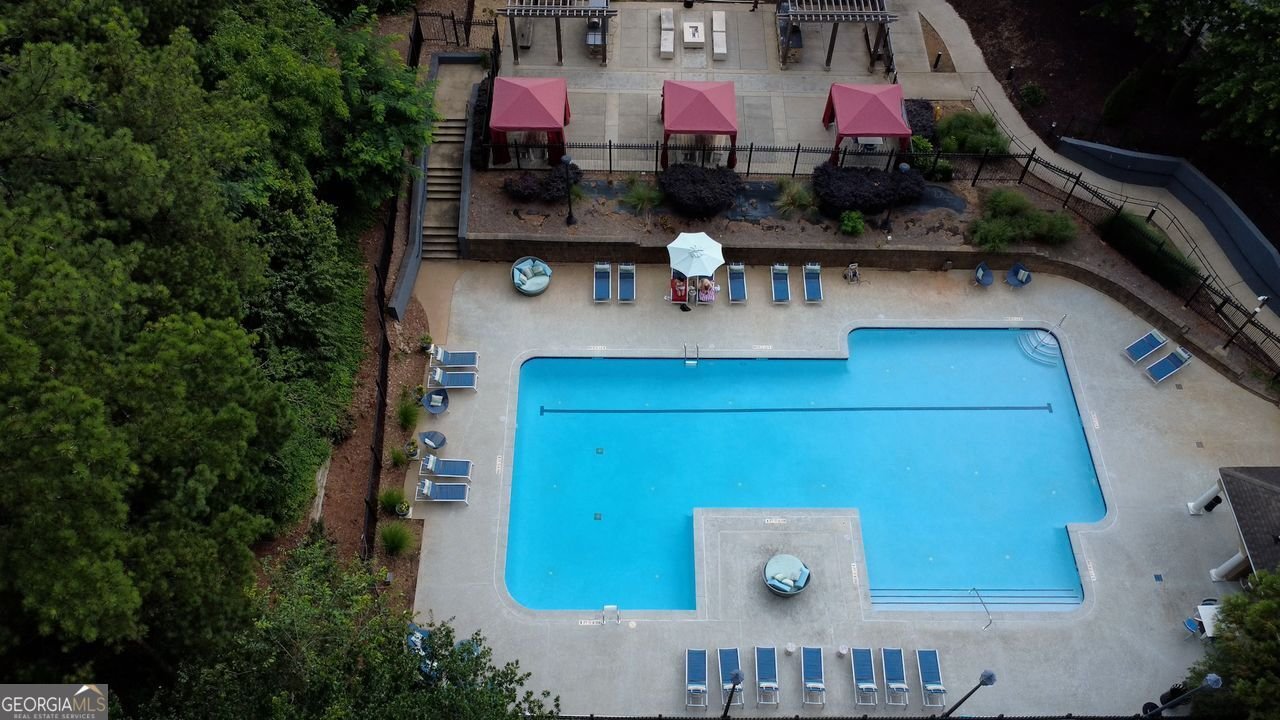 795 HAMMOND Drive Sandy Springs - 11