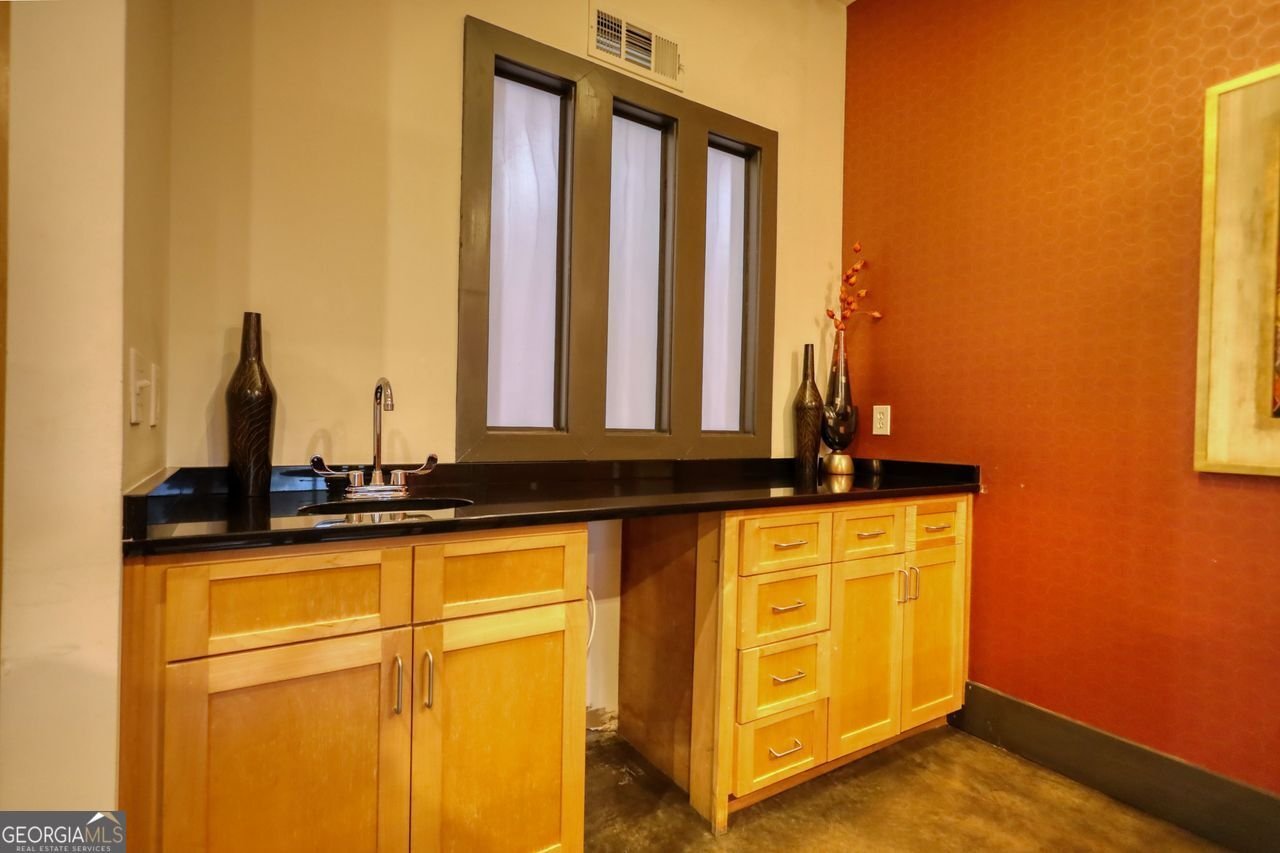 795 HAMMOND Drive Sandy Springs - 28