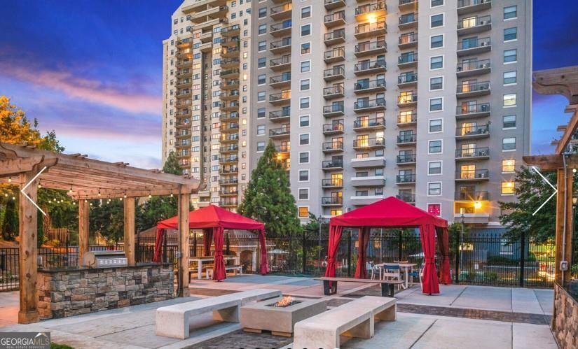 795 HAMMOND Drive Sandy Springs - 41