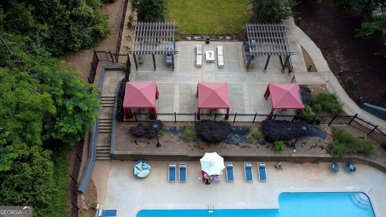 795 HAMMOND Drive Sandy Springs - 43