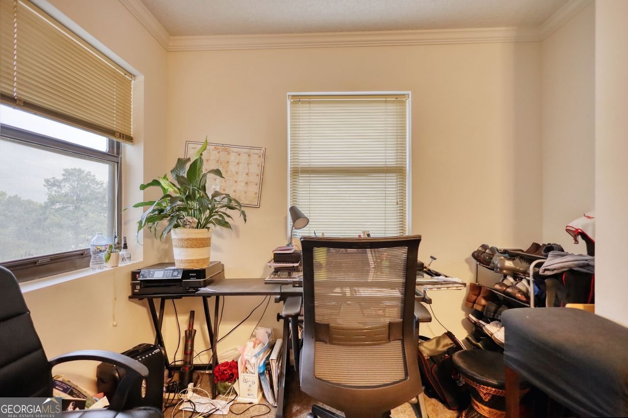 795 HAMMOND Drive Sandy Springs - 49