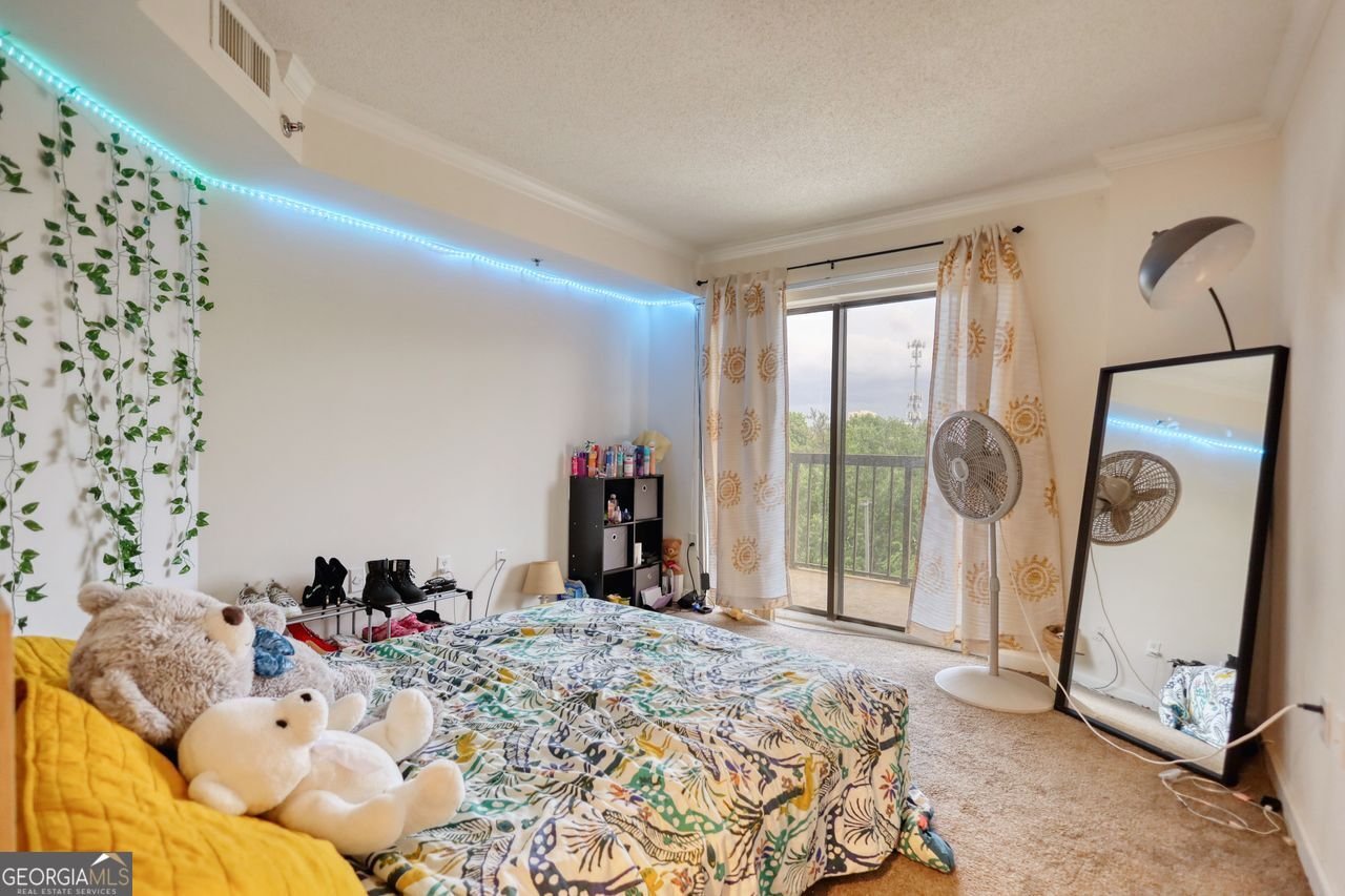 795 HAMMOND Drive Sandy Springs - 51