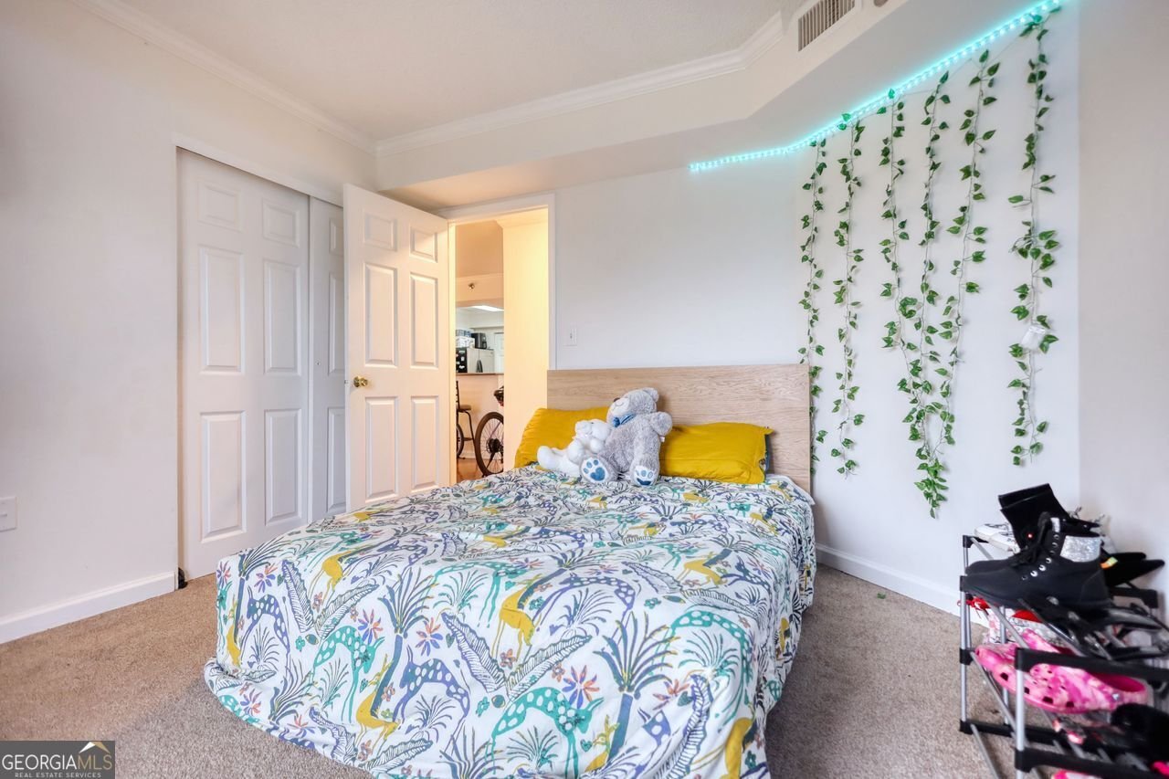 795 HAMMOND Drive Sandy Springs - 52