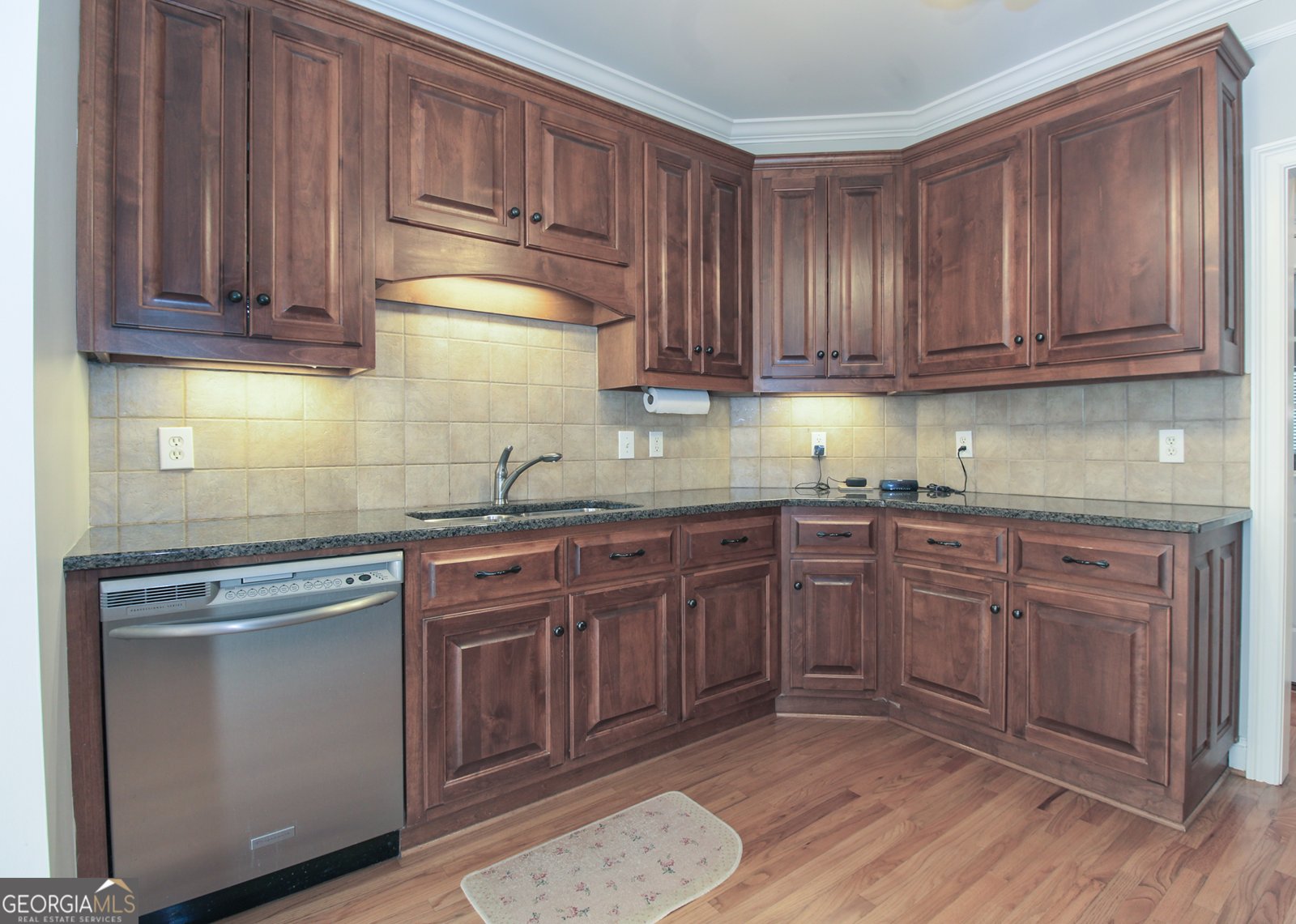1031 Spring Lake Drive Bishop - 16