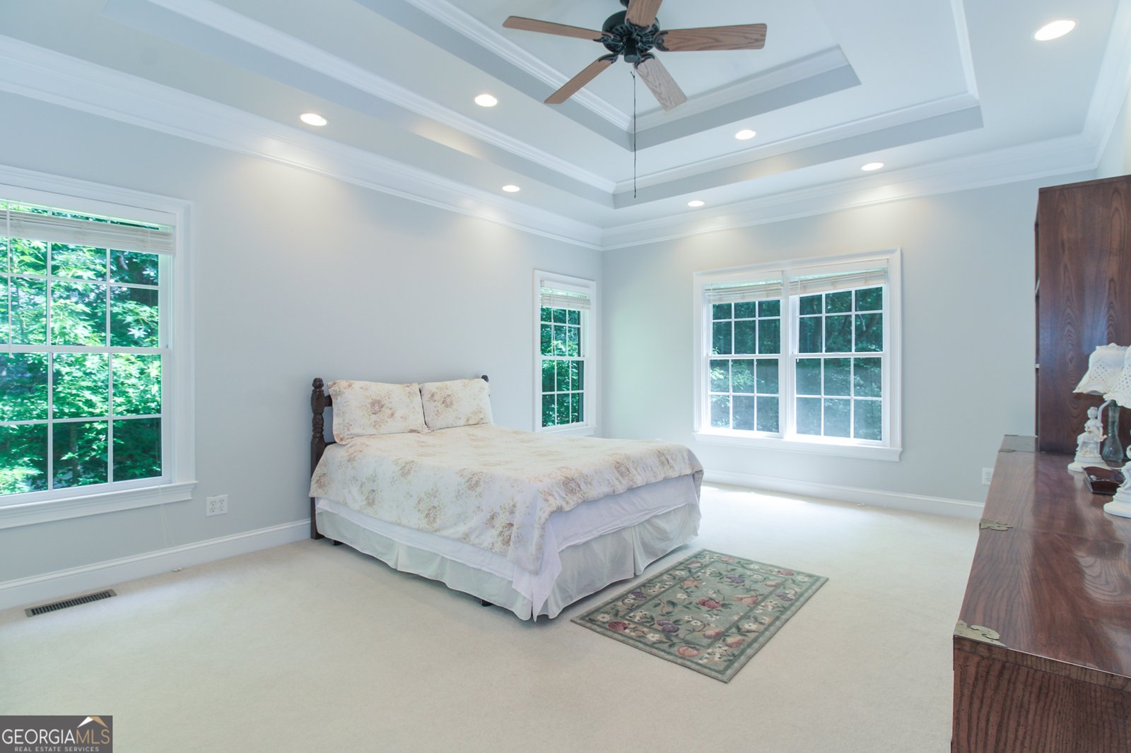 1031 Spring Lake Drive Bishop - 22