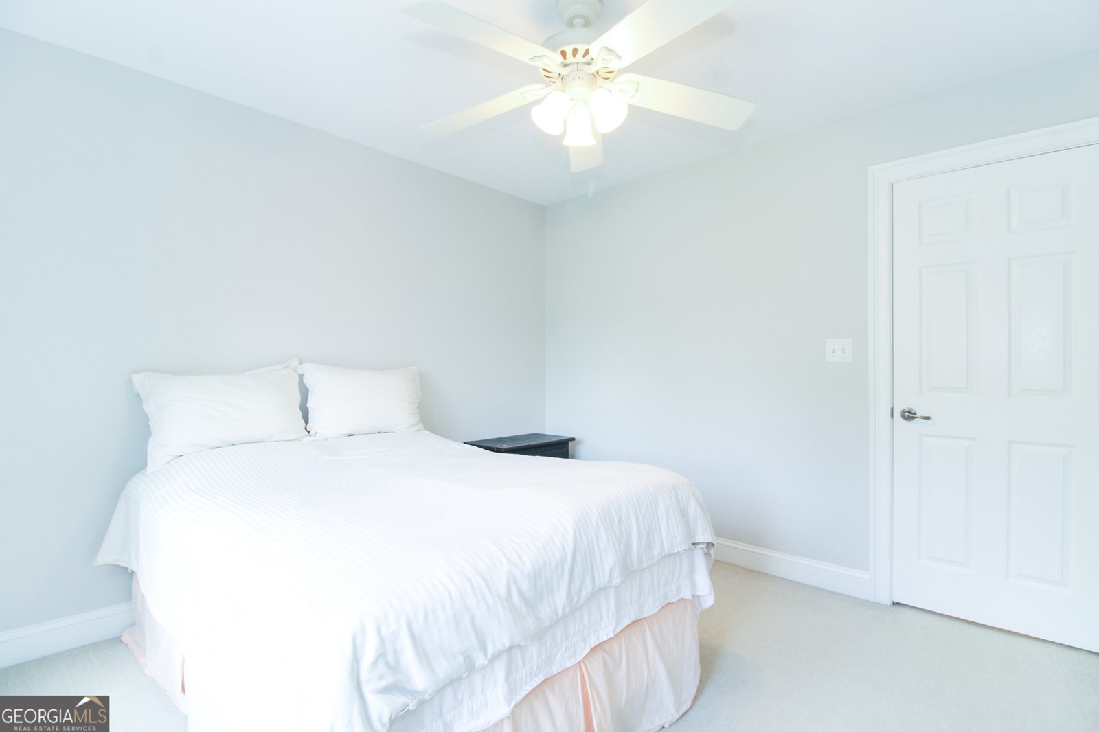 1031 Spring Lake Drive Bishop - 25