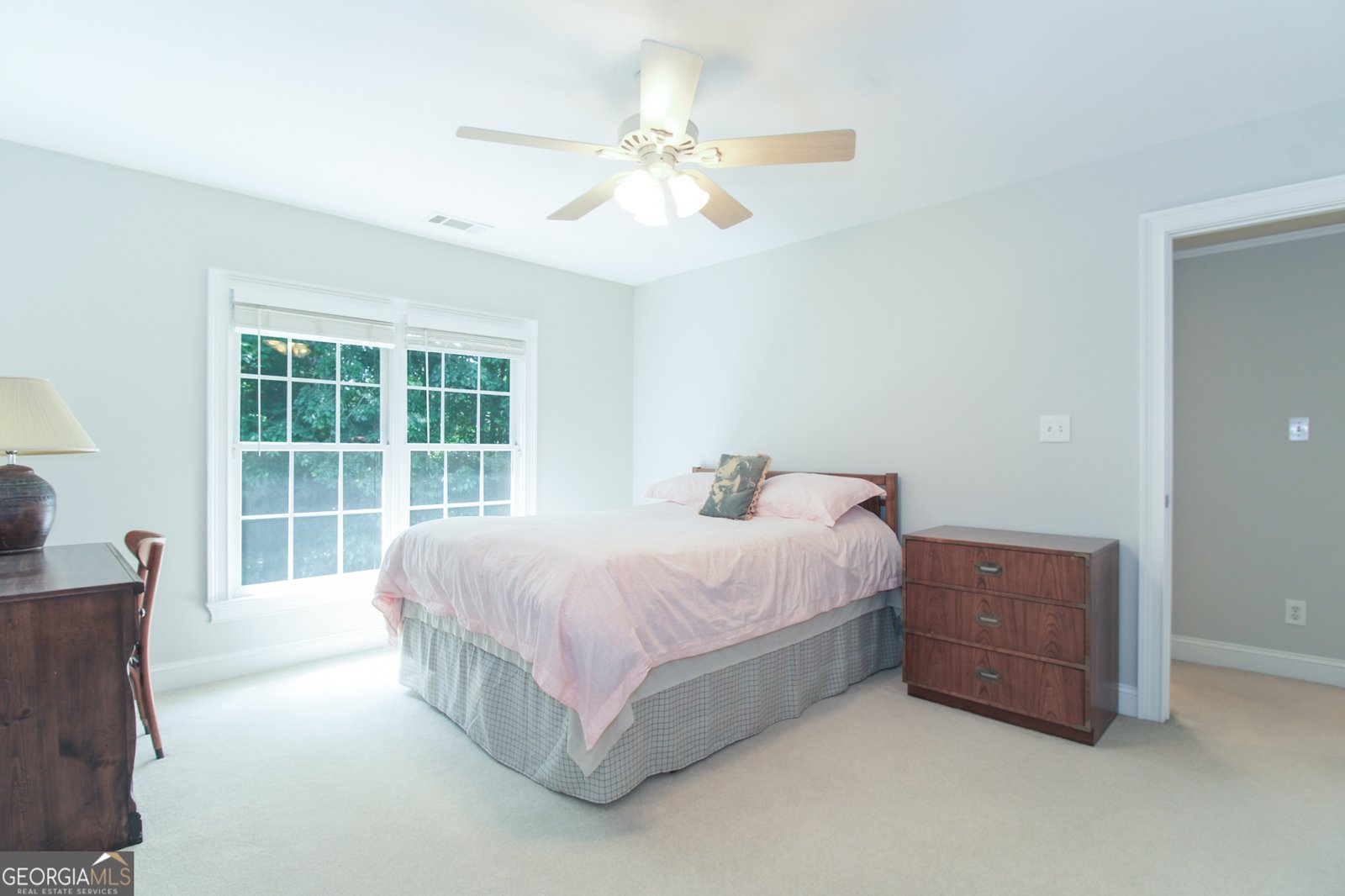 1031 Spring Lake Drive Bishop - 27