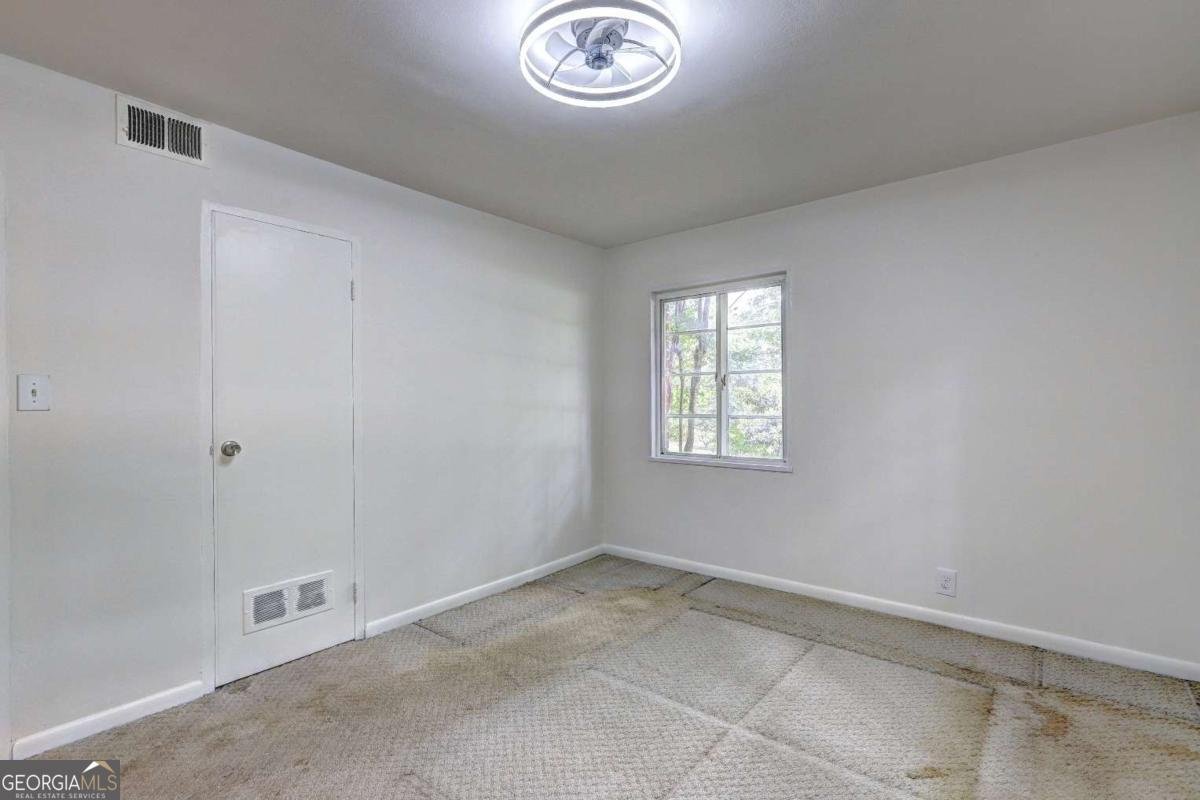 1400 Chalmette Drive Atlanta - 22