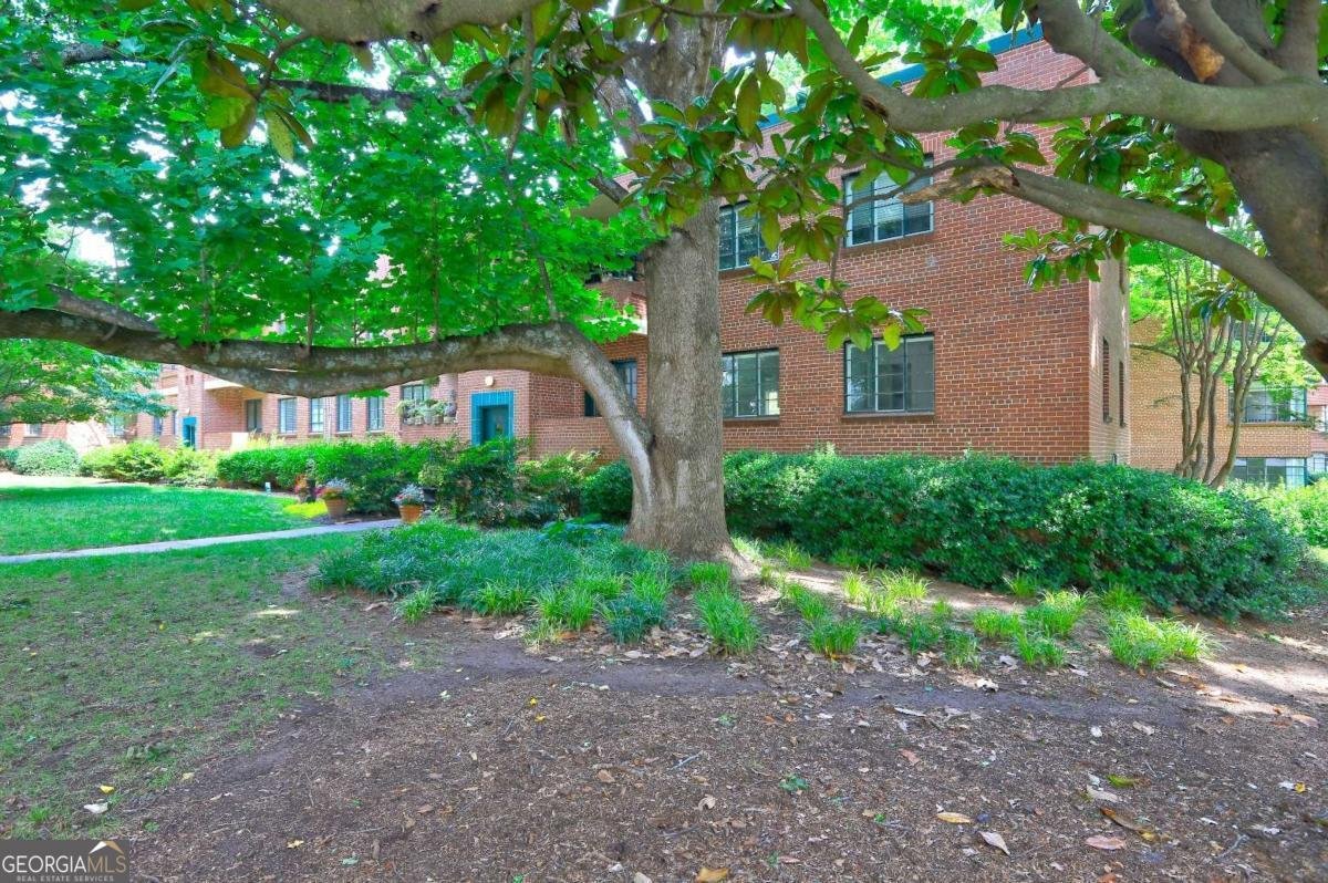 1400 Chalmette Drive Atlanta - 3