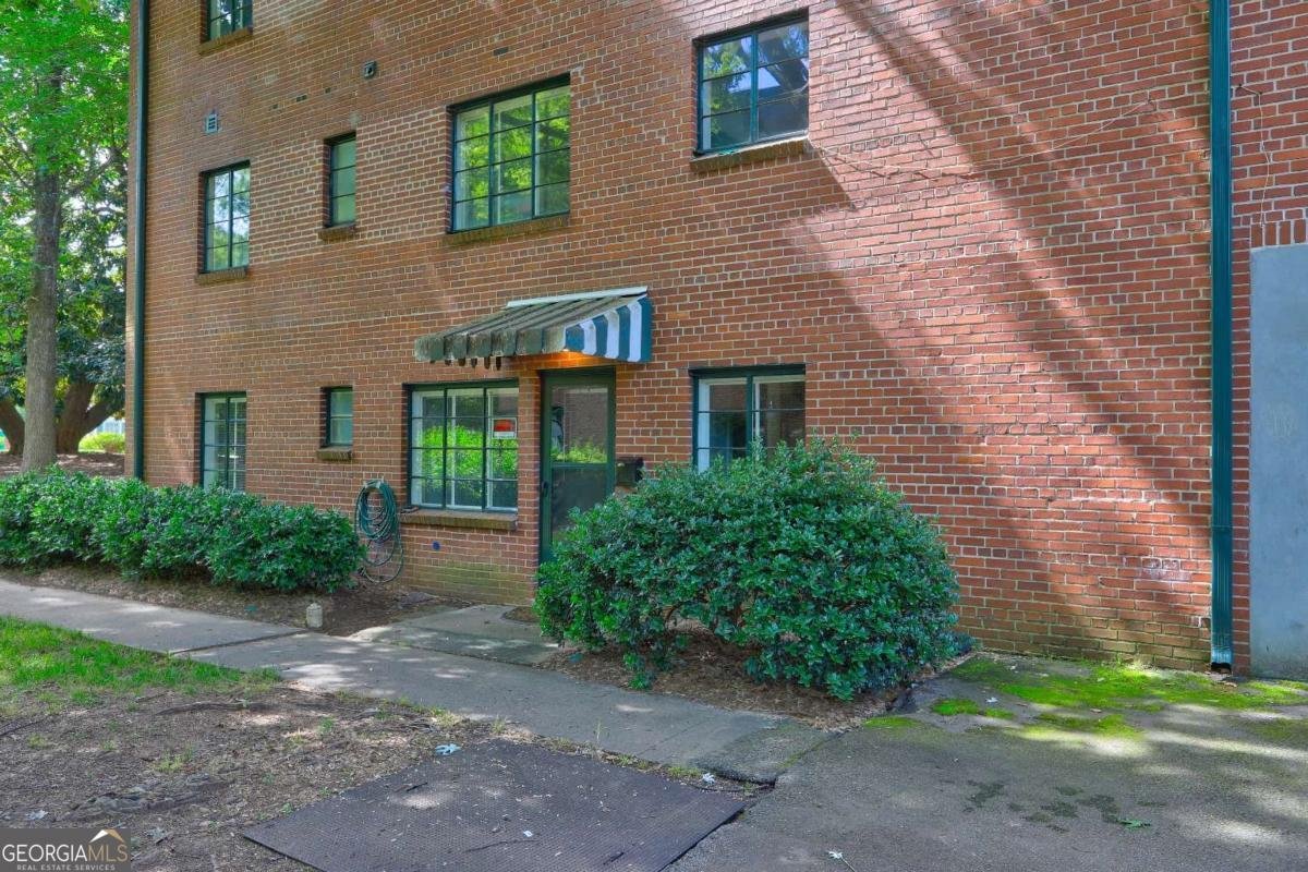 1400 Chalmette Drive Atlanta - 7