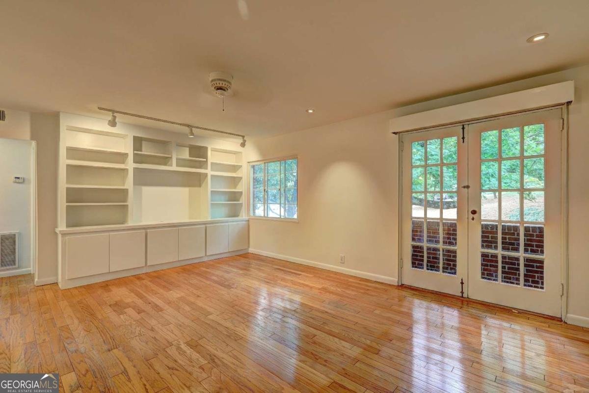 1400 Chalmette Drive Atlanta - 8