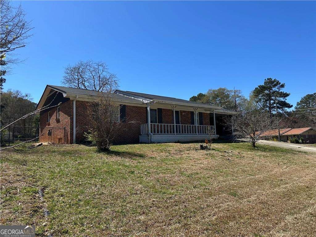 726 SHORELINE Trail Conyers - 2