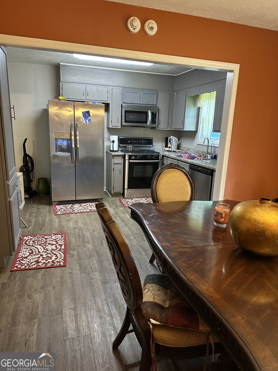 726 SHORELINE Trail Conyers - 5