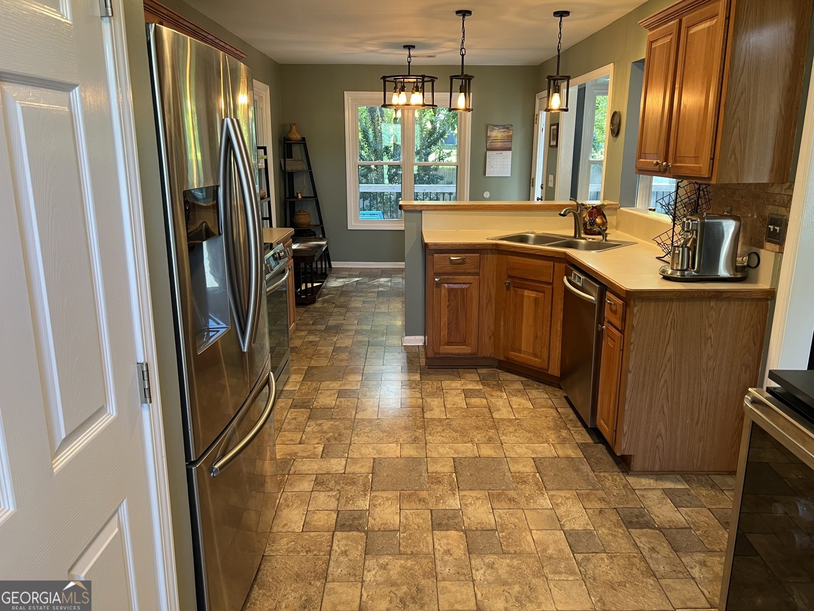 990 Fountain Glen Drive Lawrenceville - 18