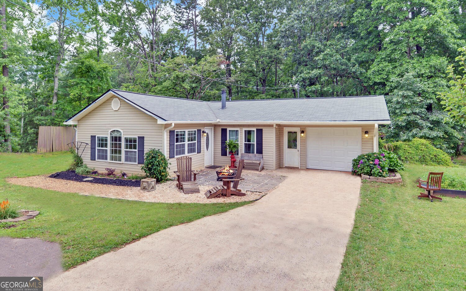 836 John Perry Road Dawsonville - 1