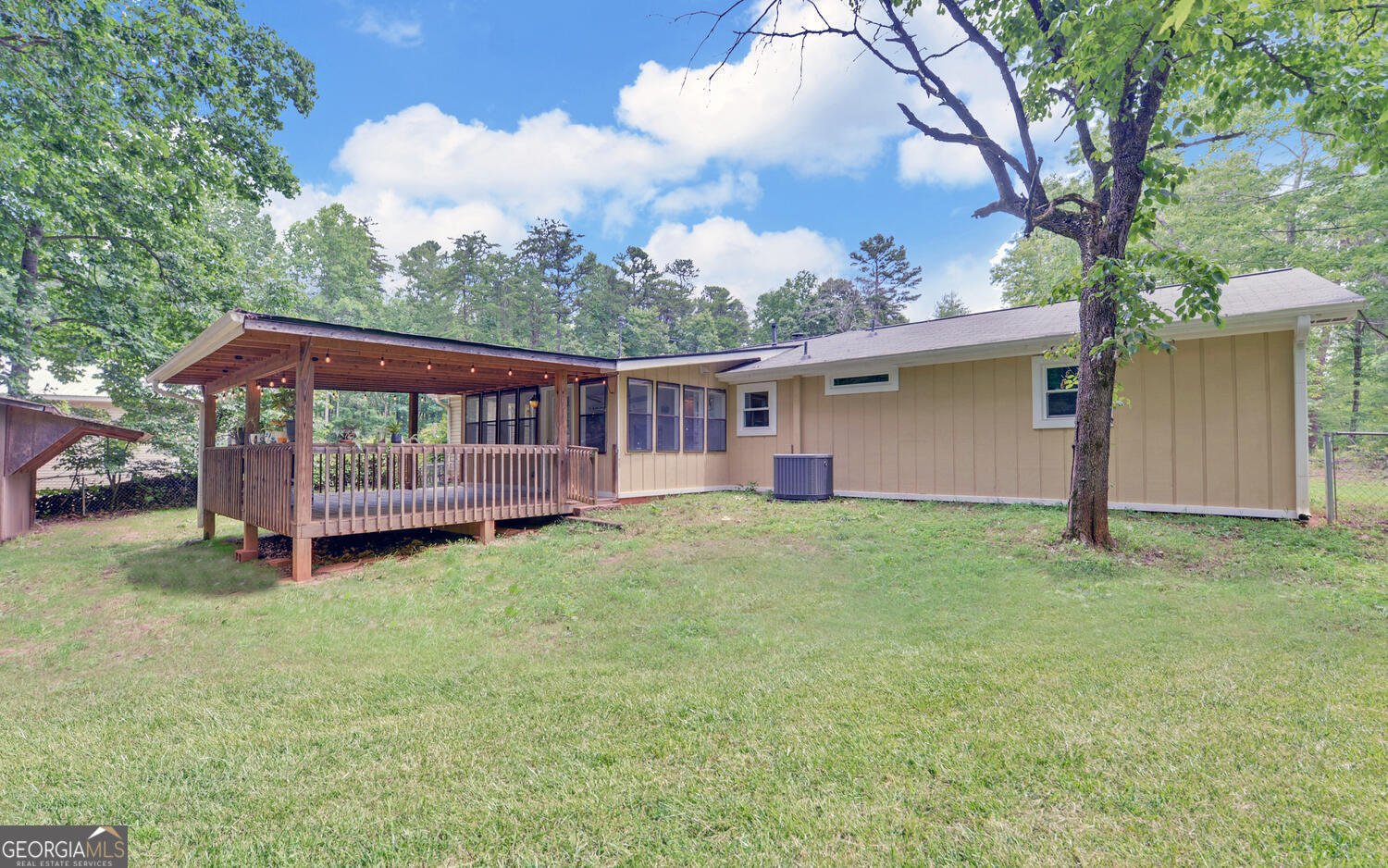 836 John Perry Road Dawsonville - 37