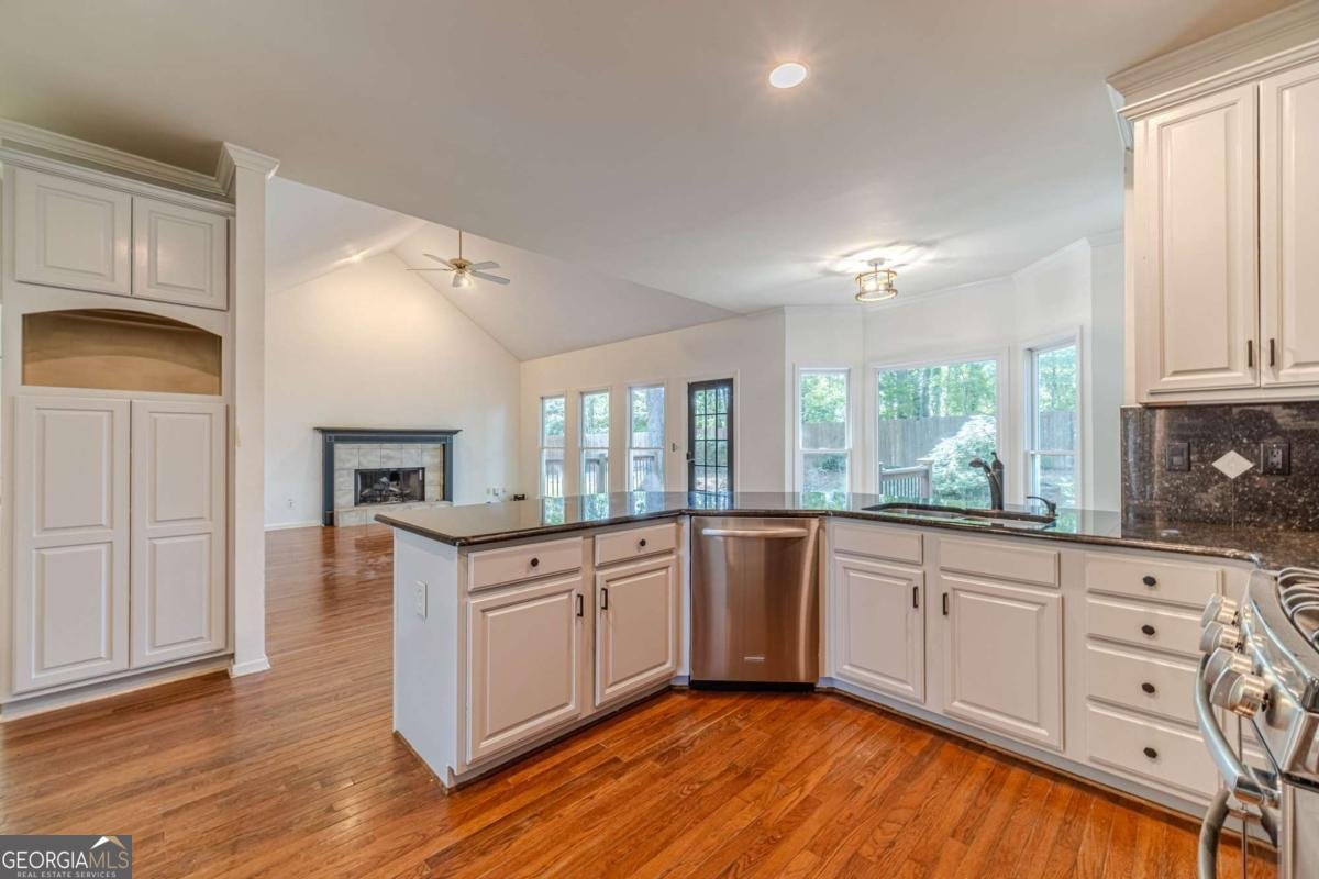 3830 Gallant Fox Court Duluth - 13