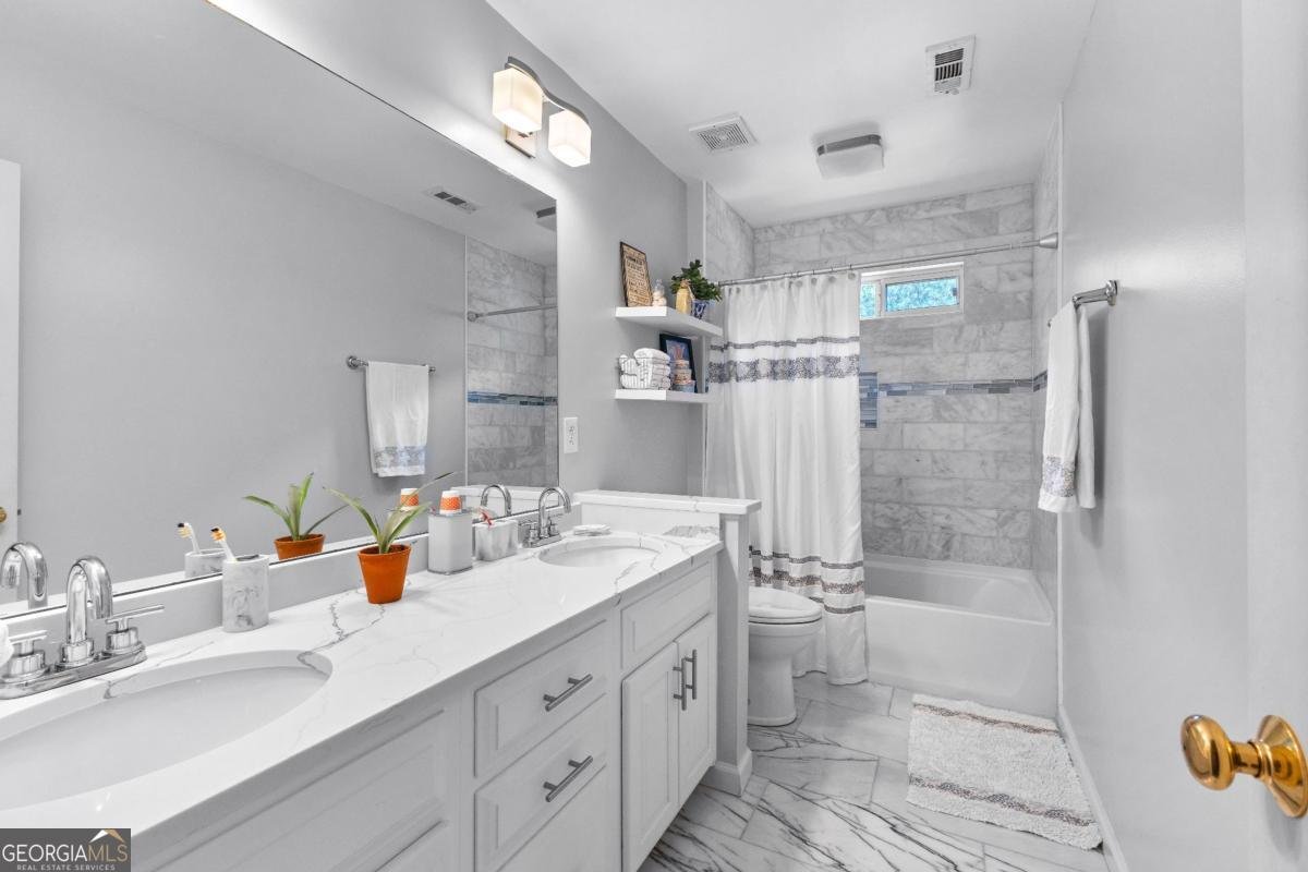 105 Roxbrough Lane Fayetteville - 17