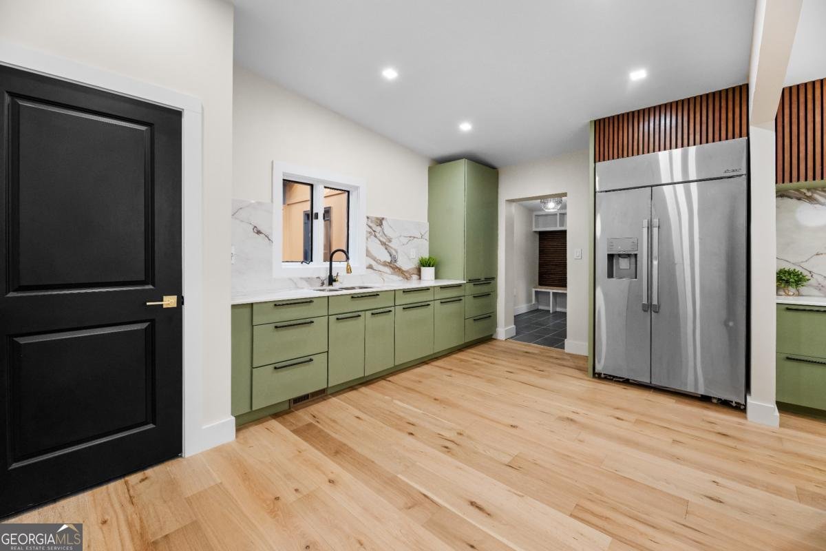 2751 Margaret Mitchell Drive Atlanta - 13