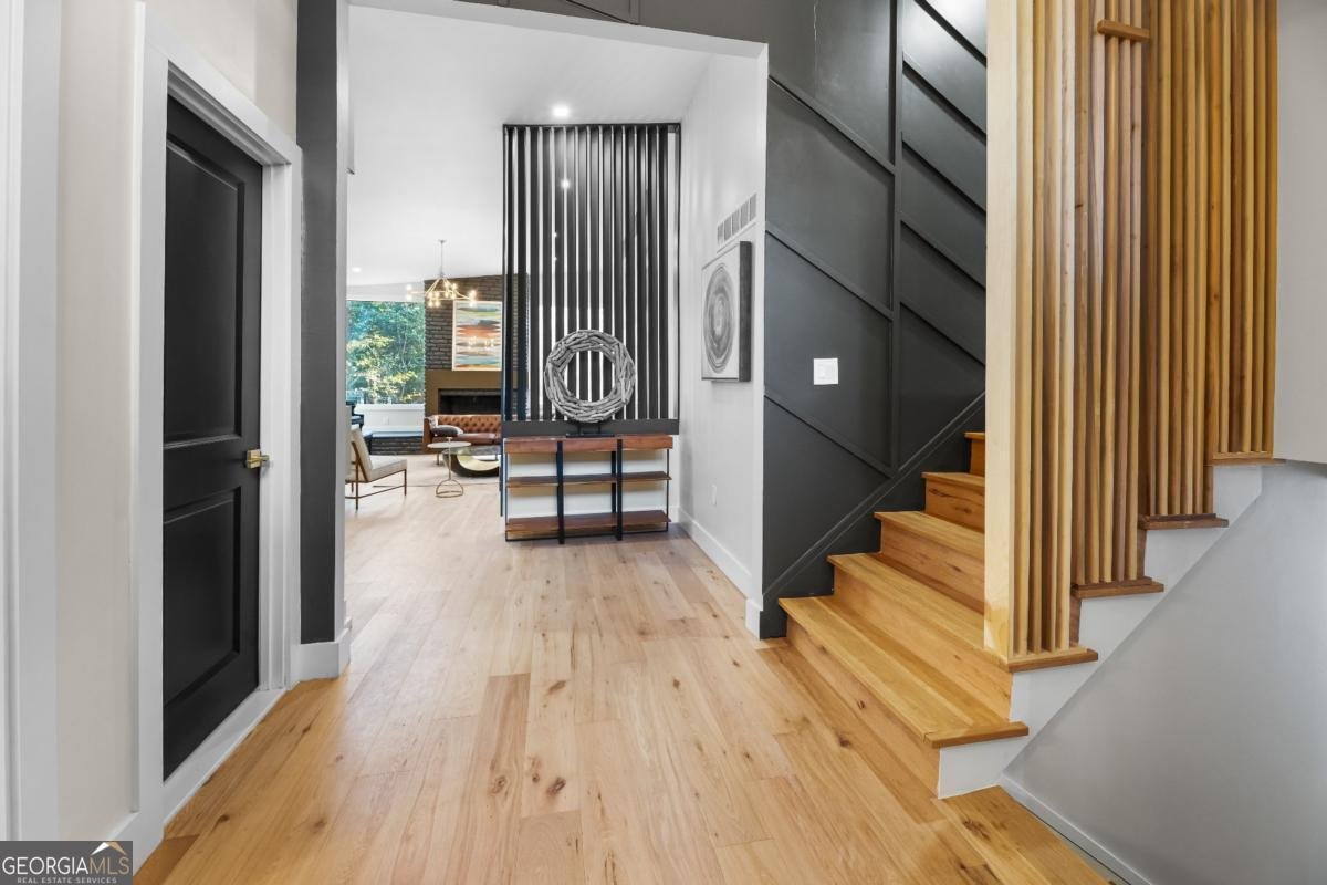 2751 Margaret Mitchell Drive Atlanta - 16